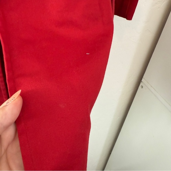 ❤️Grass Collection Red Trench Medium❤️ - Picture 9 of 9